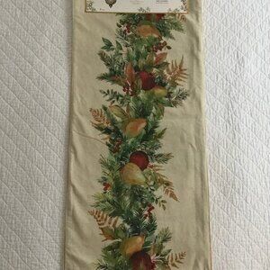 TABLE RUNNER French Farmhouse Lillian August 16" x 90"